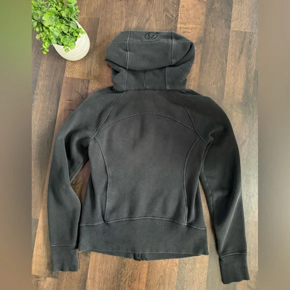 Lululemon Black Scuba Full Zip Up - Picture 8 of 10